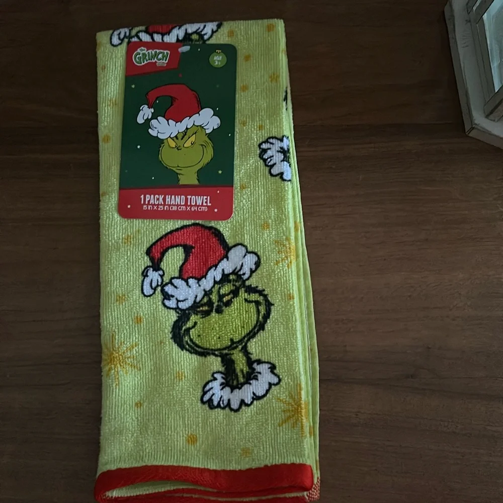 Grinch kitchen towel